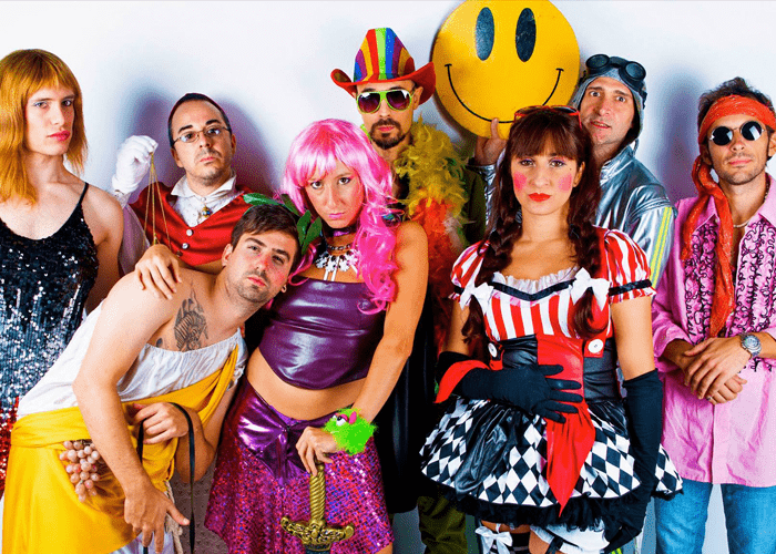 la loca histeria 700x500jpg (1)
